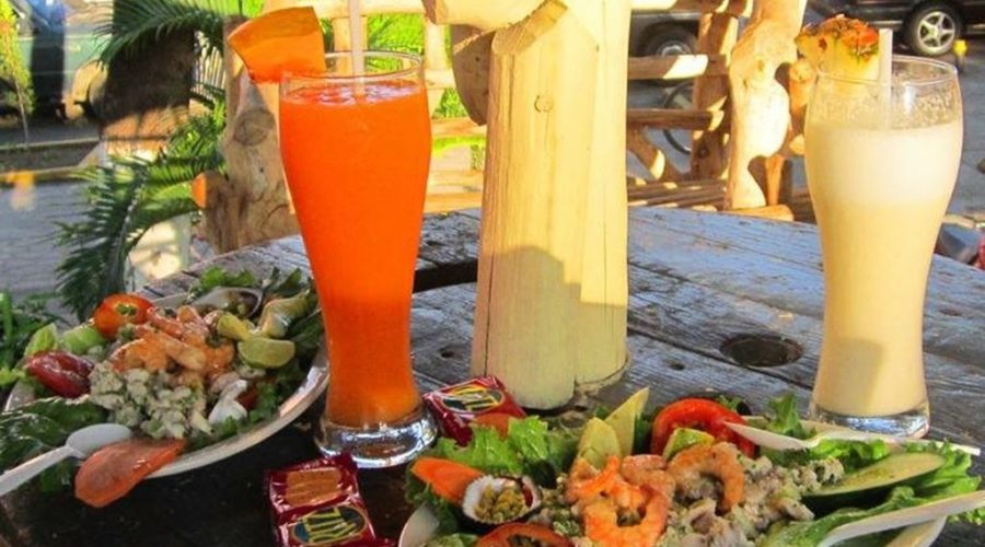 A papaya batido (left) and a pineapple batido.OSCAR RAMIREZ